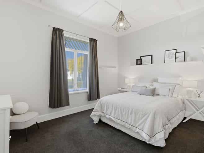 8 White Street, Whanganui East