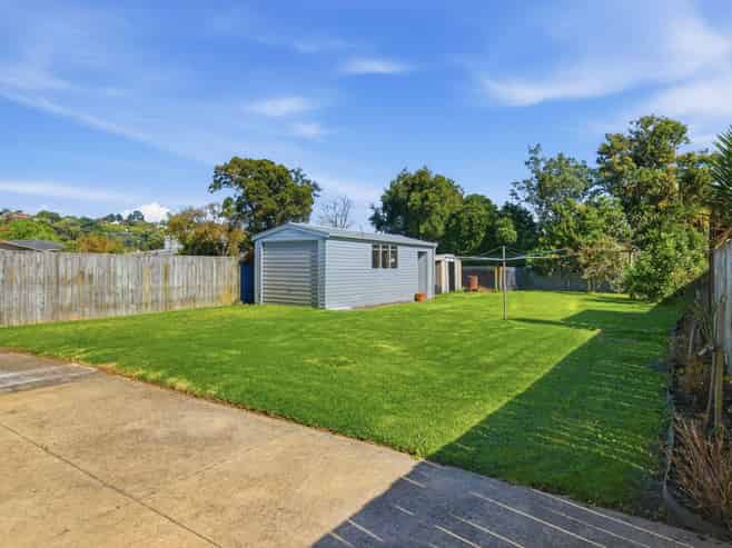 8 White Street, Whanganui East