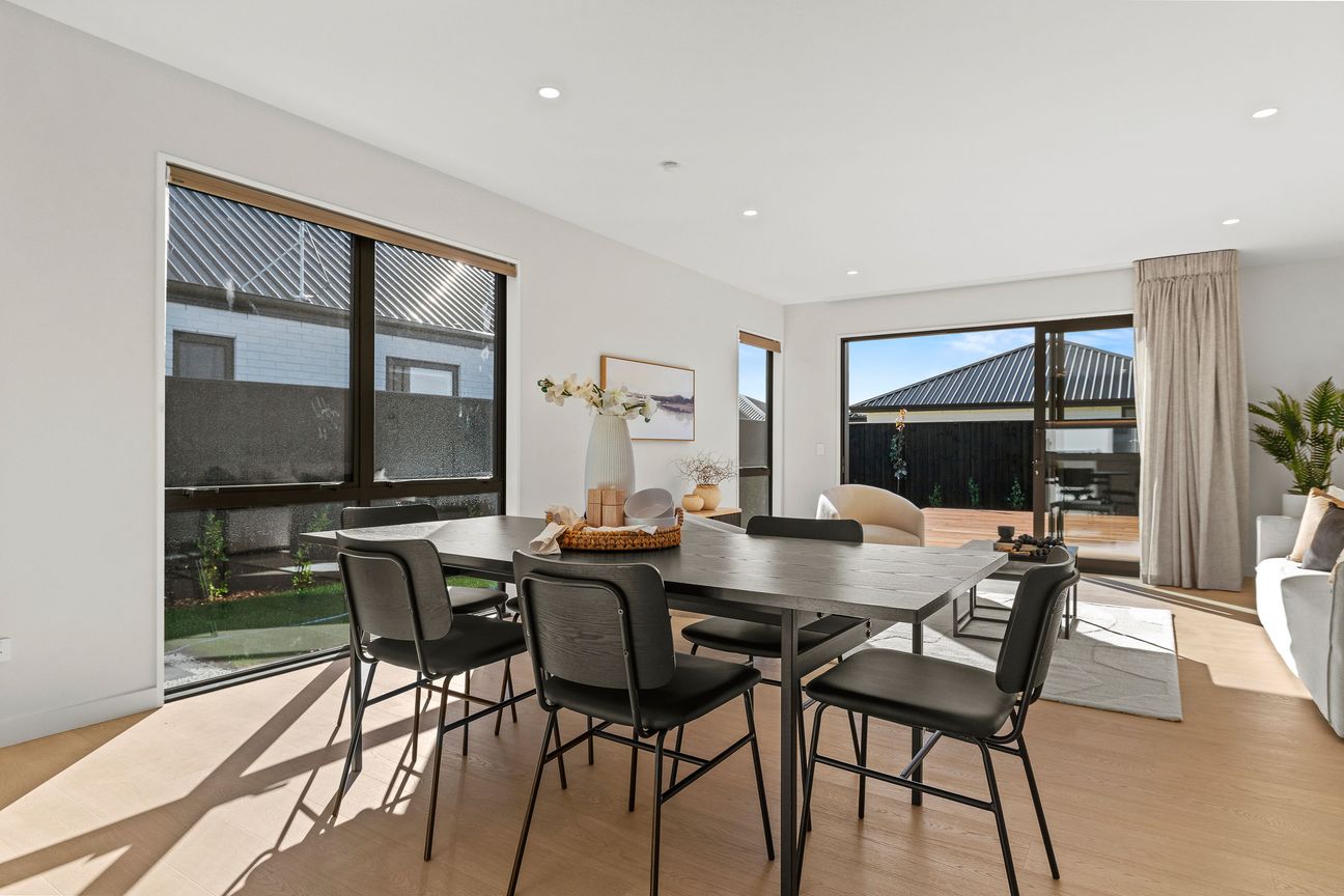 Relaxed Modern Living in Oliver Grove – pohled 5