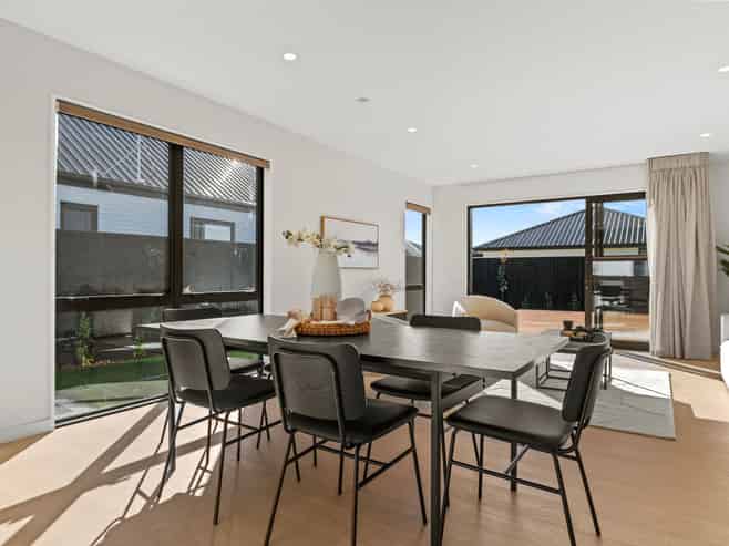 4 Greystone Close, Halswell