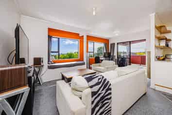 57 Highland Drive, Highland Park