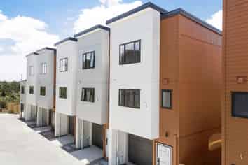 3/145 Albany Highway, Albany