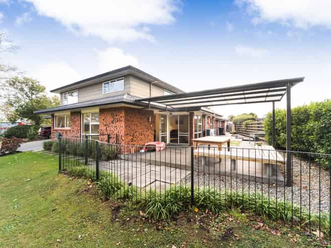 8 Aintree Crescent, Awapuni