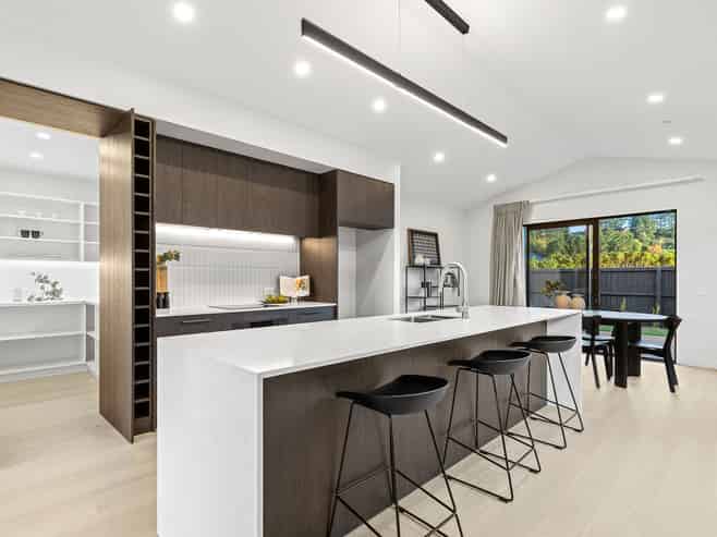 7 Greystone Close, Halswell