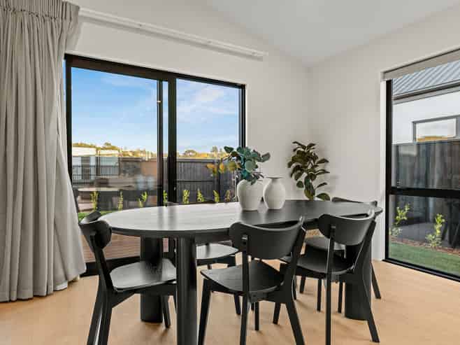 7 Greystone Close, Halswell