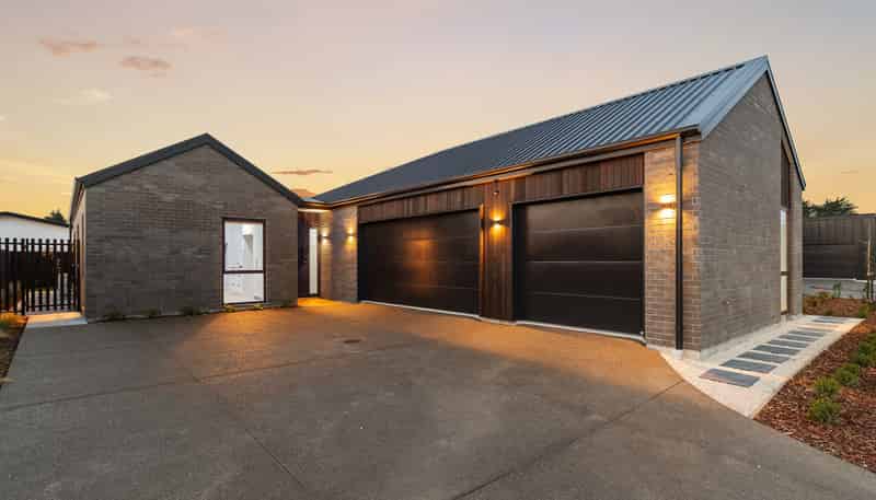 8 Greystone Close, Halswell