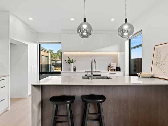 8 Greystone Close, Halswell