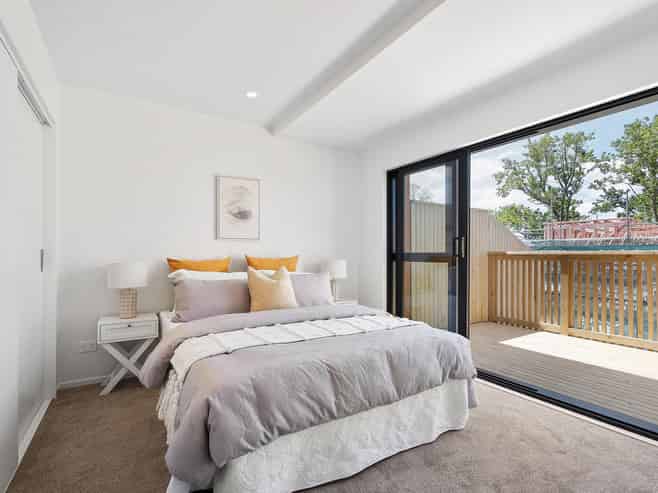 24/145 Albany Highway, Albany