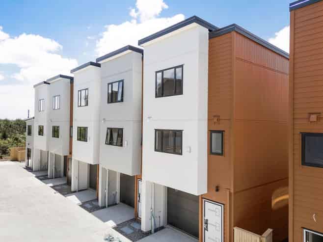 24/145 Albany Highway, Albany