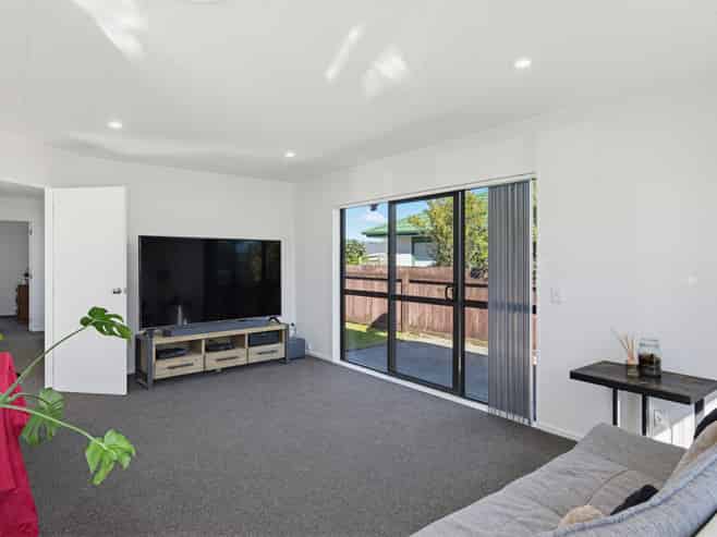 108 Makarini Street, Paraparaumu