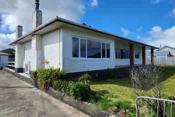 43 Fox Street, Opunake