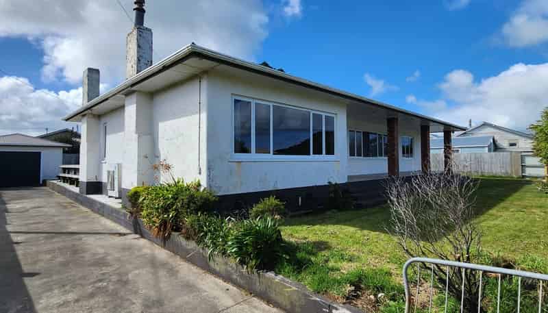 43 Fox Street, Opunake