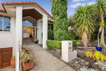 10 Mangerton Lane, East Tamaki Heights