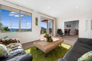 10 Mangerton Lane, East Tamaki Heights