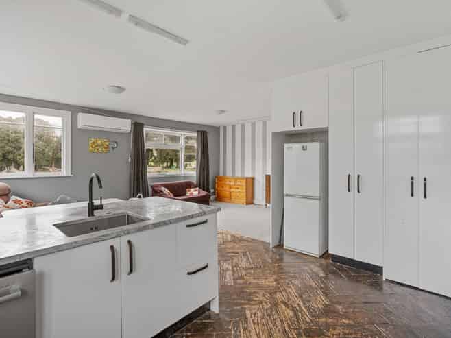 440 & 448 Waihola Highway, Waihola