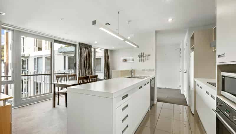 7O/10 Lorne Street, Te Aro