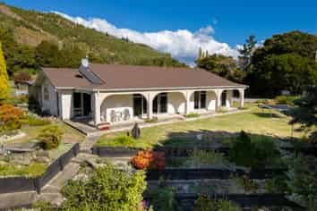 93 Wakefield-Kohatu Highway, Wakefield