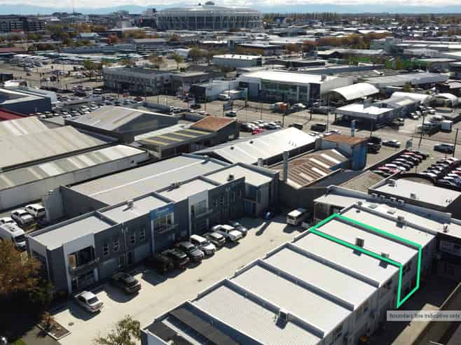 Tidy and Central Two-Storied Unit