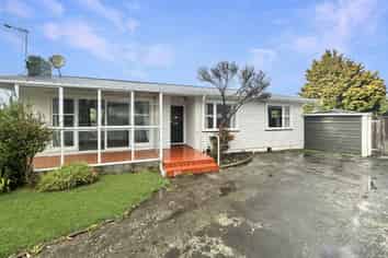 73 Highbury Avenue, Highbury