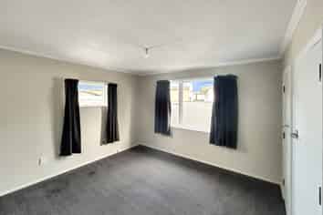 73 Highbury Avenue, Highbury