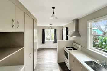 73 Highbury Avenue, Highbury