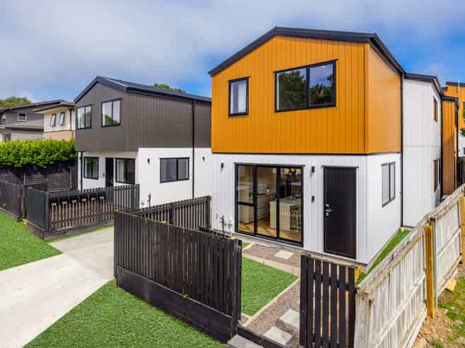 1/6 Broadview Place, Howick