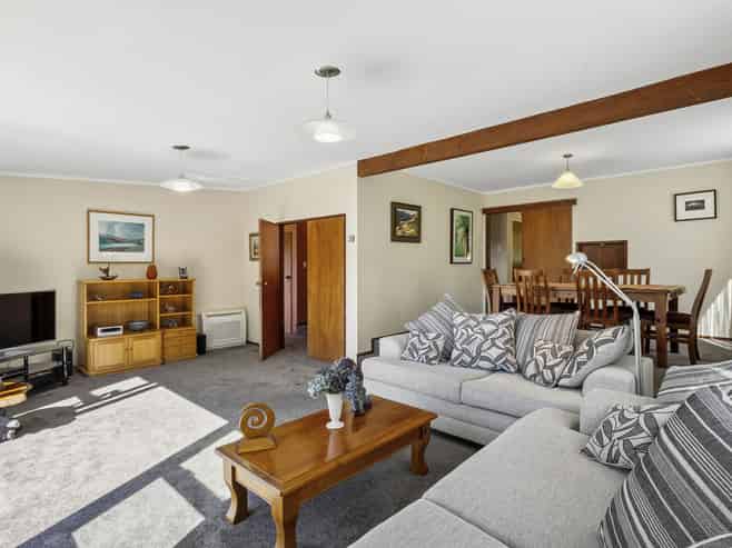 37 Garden Place, Glenleith