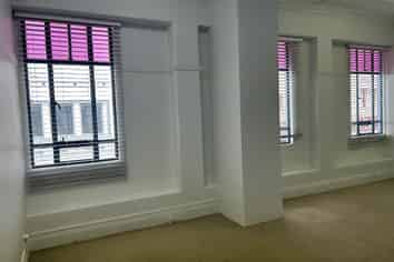 Professional rooms to lease plus onsite carpark