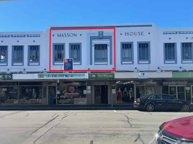 Professional rooms to lease plus onsite carpark