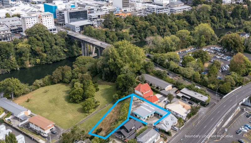 169 River Road, Hamilton East