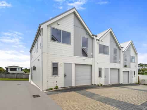 10A, B & C Clensmore Place, Torbay