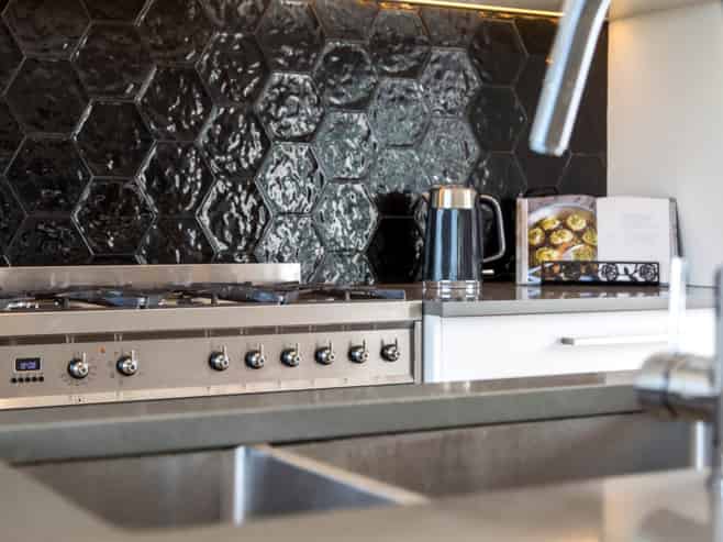 44 Merani Street, Belmont