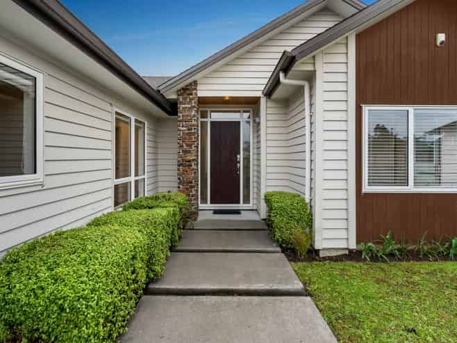 12  Paso Fino Crescent, Karaka