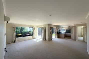 136 Poike Road, Hairini