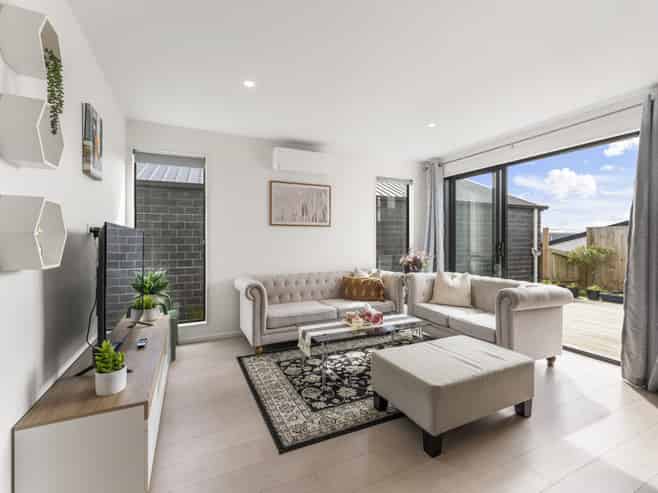 14 Horokaka Street, Massey