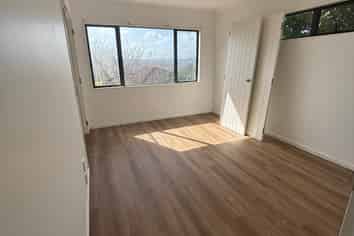 132 Redoubt Road, Flat Bush