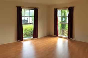 3 Fiona Grove, Karori