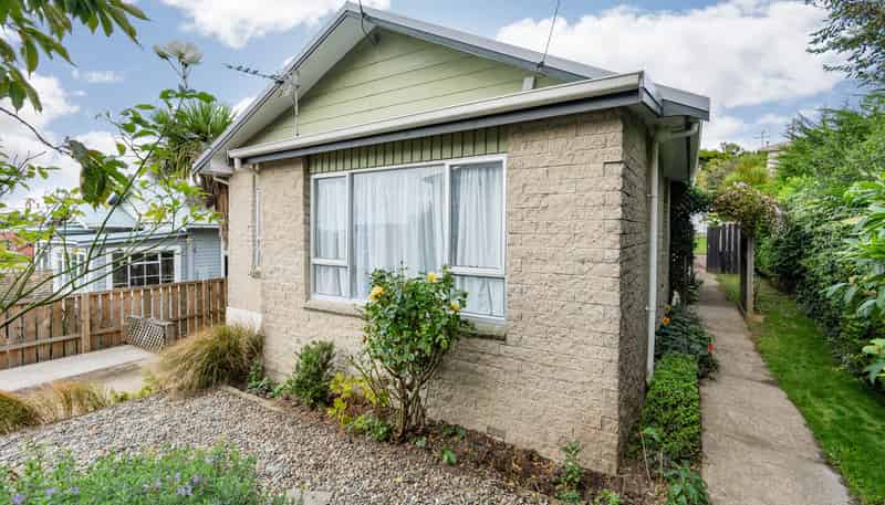 32 Ventnor Street, Mornington
