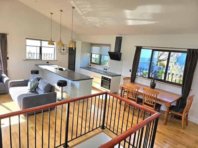 10/84 Alpha, Cambridge