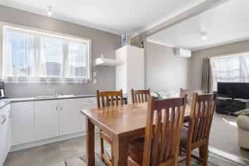 18b Salisbury Road, Fairy Springs