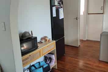 5 Barrys Road, Glendene