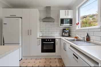 3/49 Mandalay Terrace, Khandallah