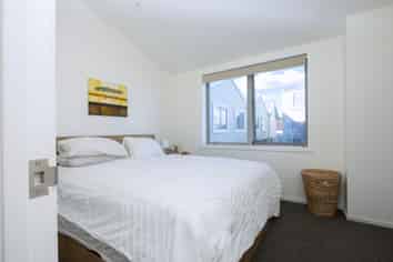 11 Helen Jenepher Lane, Mount Wellington