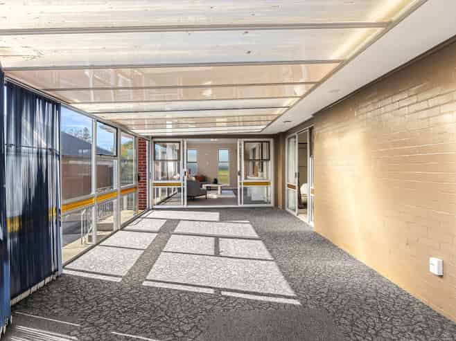 21  Munro Street, REDWOOD