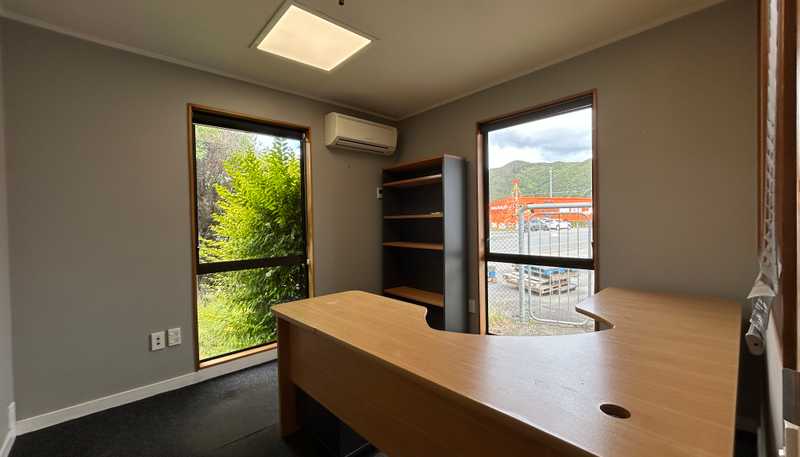 42 Seaview Road, Seaview