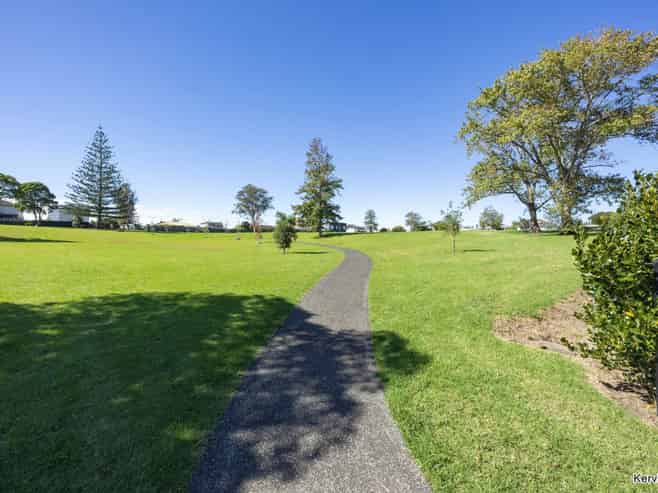6/81 Kervil Avenue, Te Atatu Peninsula