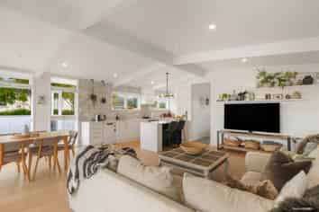 48 Thatcher Street, Mission Bay