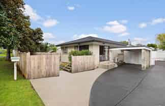 1/139 Gills Road, Half Moon Bay