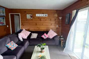 21B West Hoe Road, Orewa