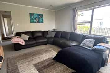 2/60 Riverside Road, Orewa